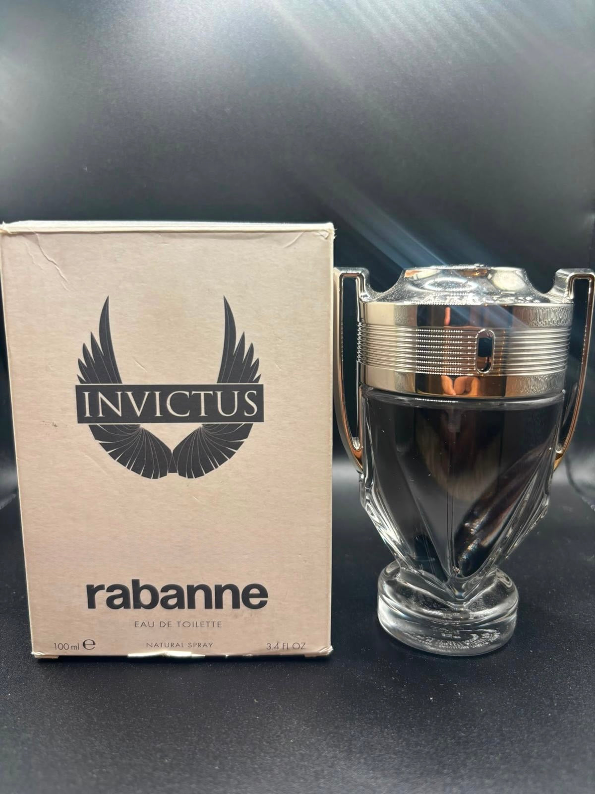 Invictus eau de toilette 100ml white box
