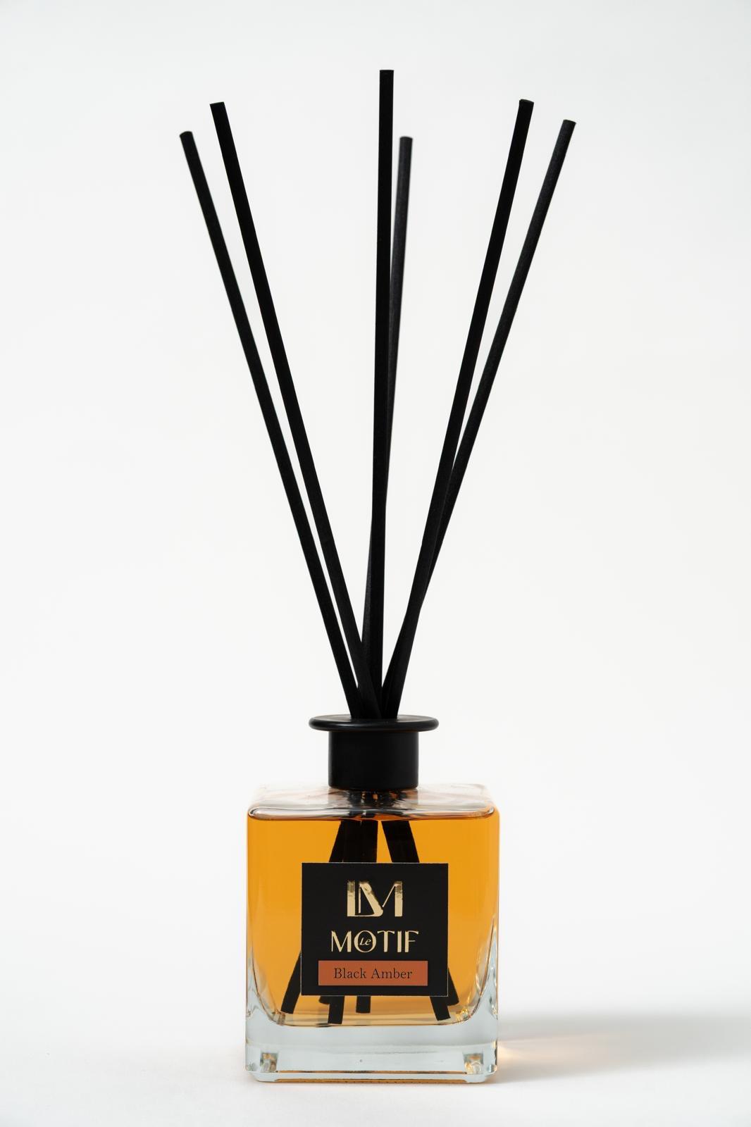 le motif black amber